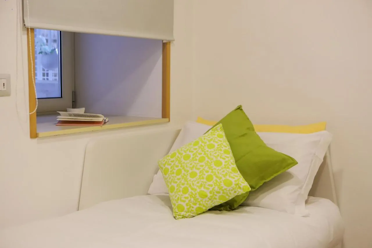 Cozy Apartment In Chiaia By Wonderful Italy Naples